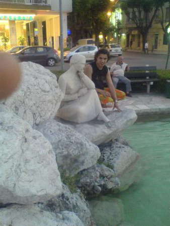 ana fi LAVILE patra : lyonan:GRS 